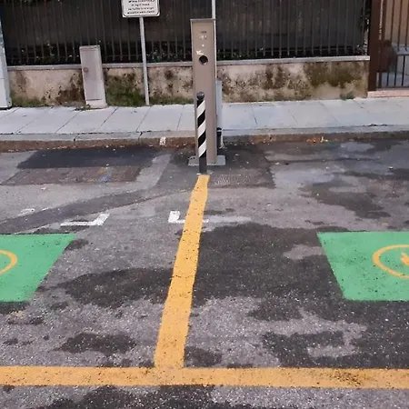 Dimora Rosso San Zeno - Wifi Veloce E Adatto Per Famiglie Verona