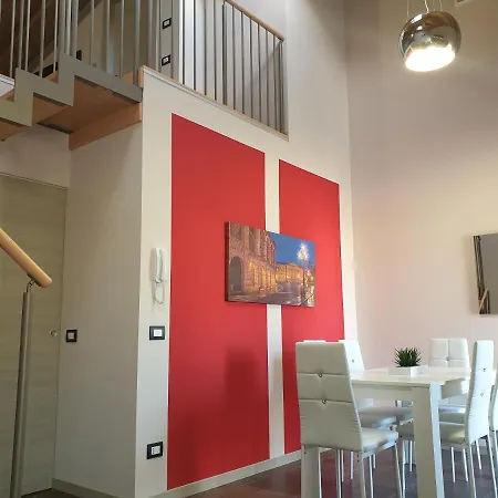 Dimora Rosso San Zeno - Wifi Veloce E Adatto Per Famiglie * Verona