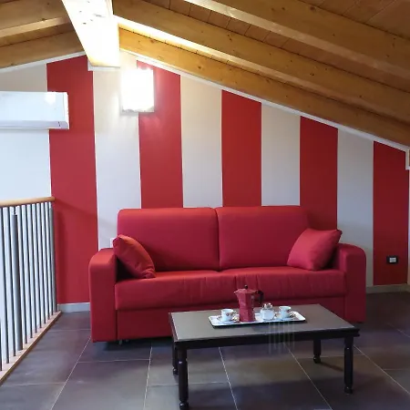 Dimora Rosso San Zeno - Wifi Veloce E Adatto Per Famiglie * Verona
